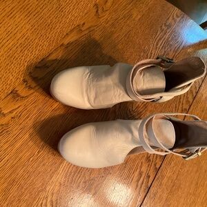 Free People Cedar Leather Buckle Platform Wood Clog. Size 37. US 7